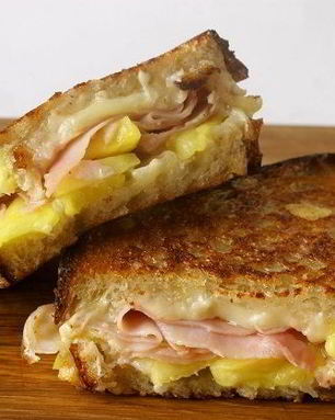 Сэндвич с ветчиной и ананасами