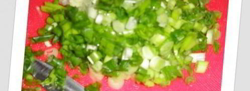 тарталетки с печенью трески и яйцом, зеленым луком и укропом. Шаг 2