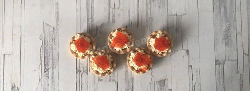 тарталетки с сыром и икрой. Шаг 6