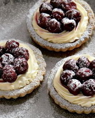 Тарталетки Снегурочкина вишня