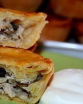 Закрытые тарталетки с курицей