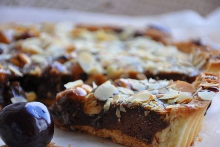 Рецепт тарта брауни с фундукома и карамелью