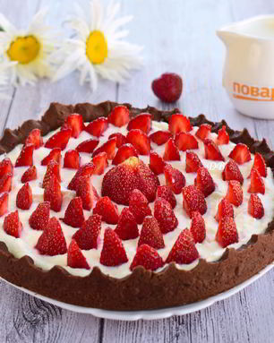 Тарт Клубичный лес