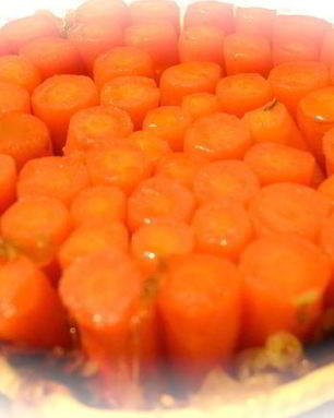 Тарт-перевертыш весенний