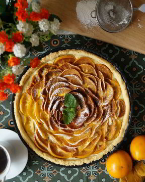 Тарт с рикоттой и хурмой