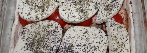 тарт с семгой, помидорами черри и моцареллой. Шаг 3