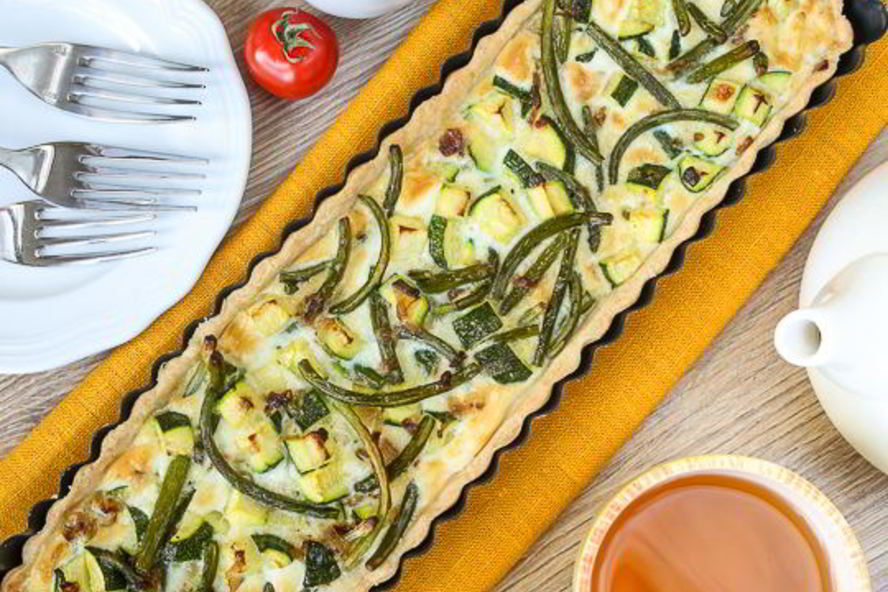 Рецепт тарта с цуккини и чесночными стрелками
