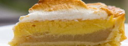 тарт с ванильной грушей и заварным кремом под шапочкой из мереги. Шаг 9