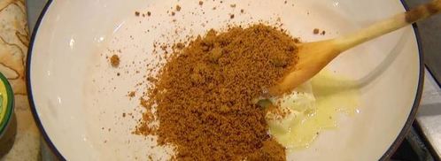 тарт татен с грушами и изюмом. Шаг 5