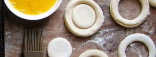 волованы из слоеного теста. Шаг 2