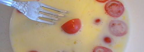 яичница-болтунья с сыром джюгас на хрустящих тостах. Шаг 4