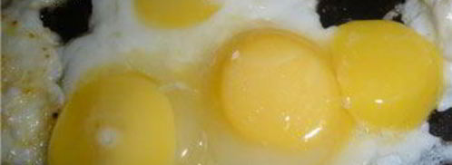 яичница из замороженных яиц. Шаг 4