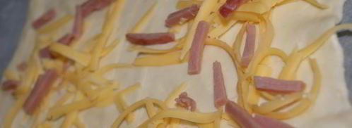 яичница на слоеном тесте. Шаг 5