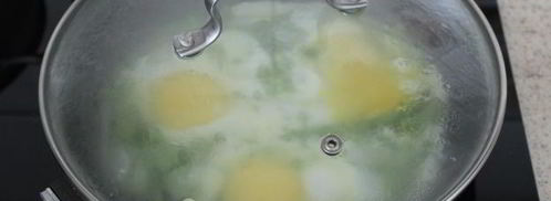 яичница с горошком и стручковой фасолью. Шаг 10