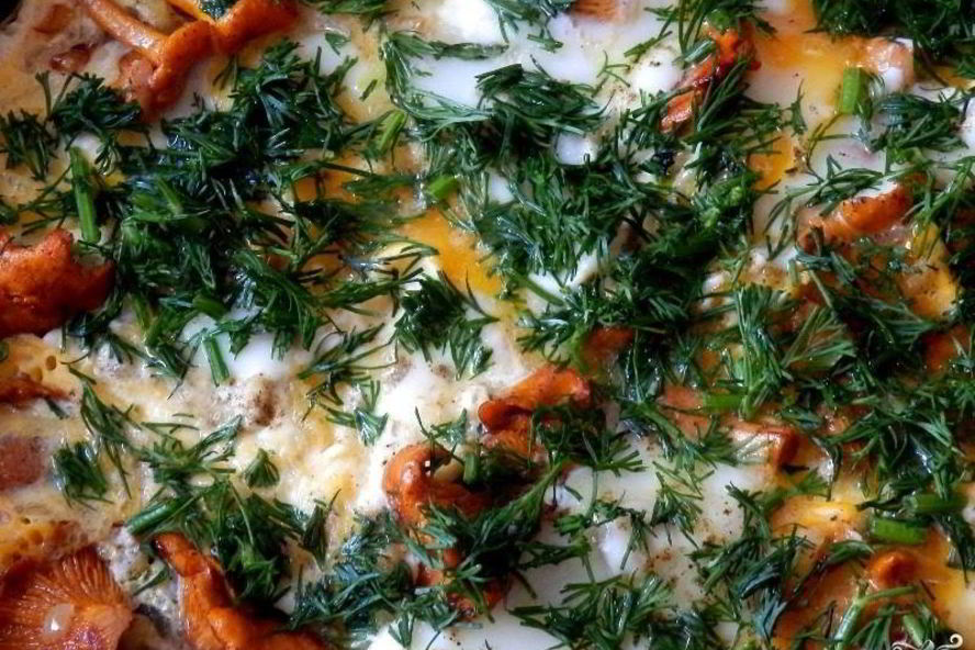 Рецепт яичницы с лисичками