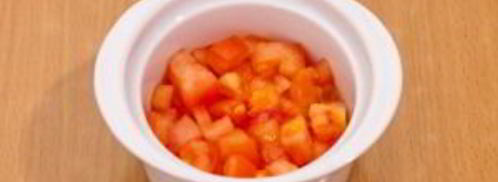 яичница с помидорами и моцареллой. Шаг 4