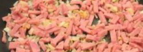 яичница с помидорами и ветчиной. Шаг 6