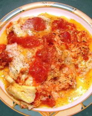 Яичница с помидорами — великое сочетание продуктов