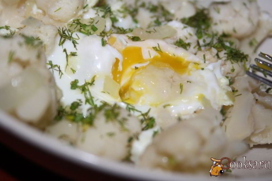 Рецепт яичницы с цветного капустого и пармезанома