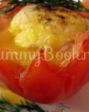 Яичница в помидоре