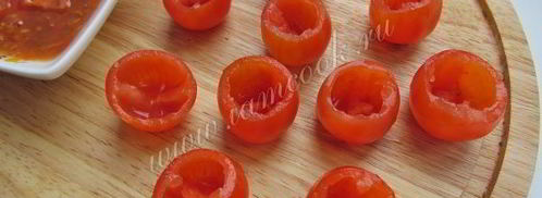 закуска из помидоров с чесноком и сыром. Шаг 3