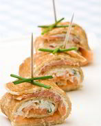 Закуска с семгой и ветчиной