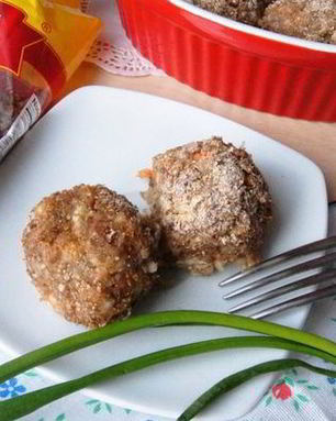 Запеченные гречневые шарики с квашеной капустой