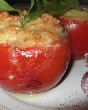 Запеченные помидоры с горбушей