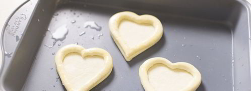 слоеные сердечки с жюльеном из креветок. Шаг 4