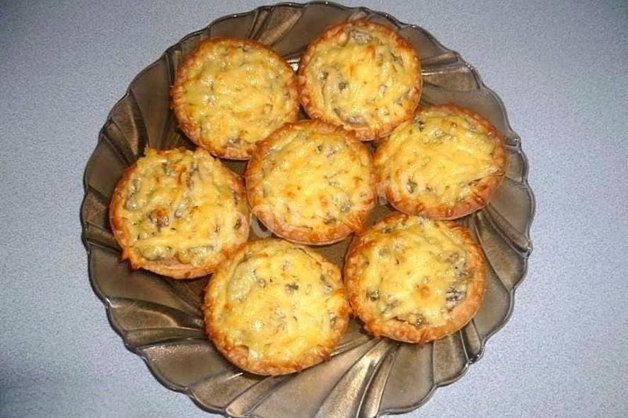 Рецепт тарталеток с жульеном в сыре с шампиньонами