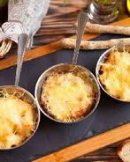 Жюльен с креветками и кукурузой