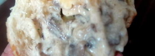 жюльен с курицей и грибами в булочке. Шаг 13