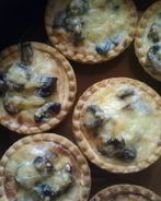 Жюльен син кокотница